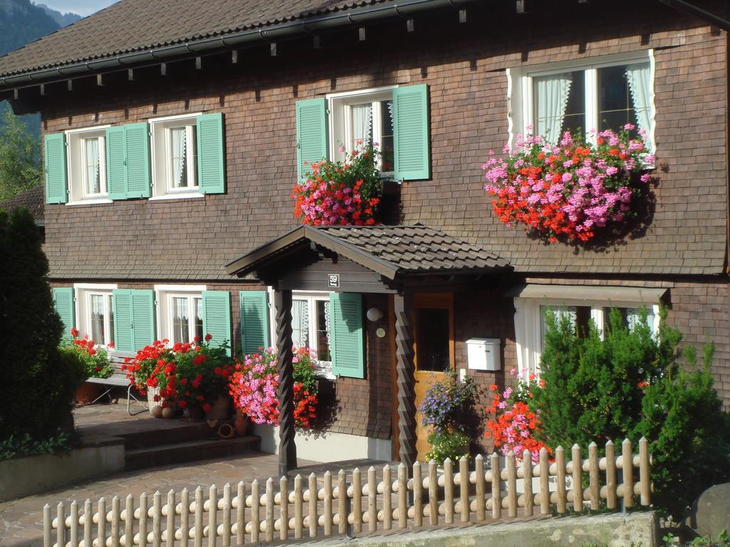 Apartment Sutterluety ベツァウ エクステリア 写真
